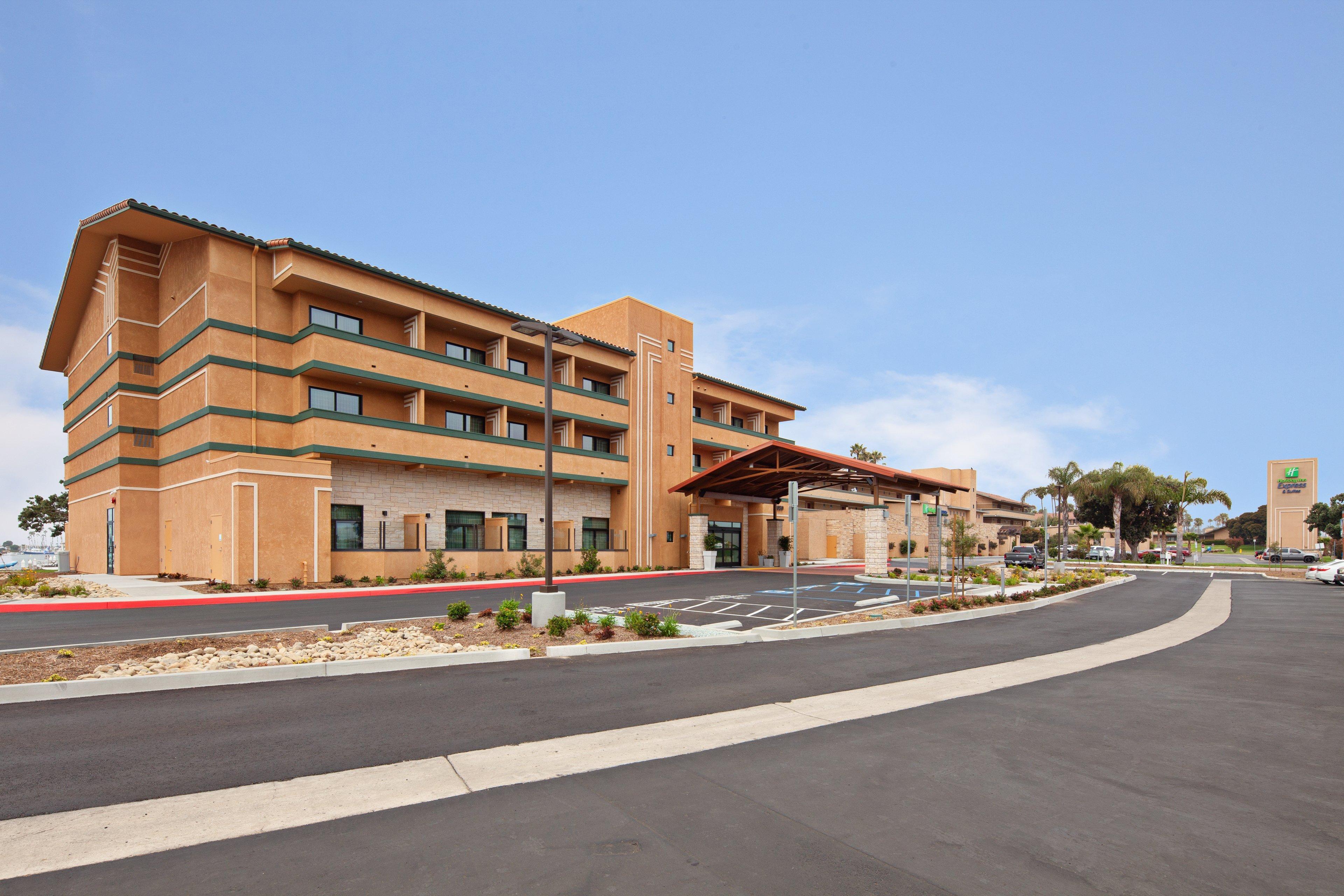 Holiday Inn Express Hotel & Suites Ventura Harbor By Ihg Eksteriør billede