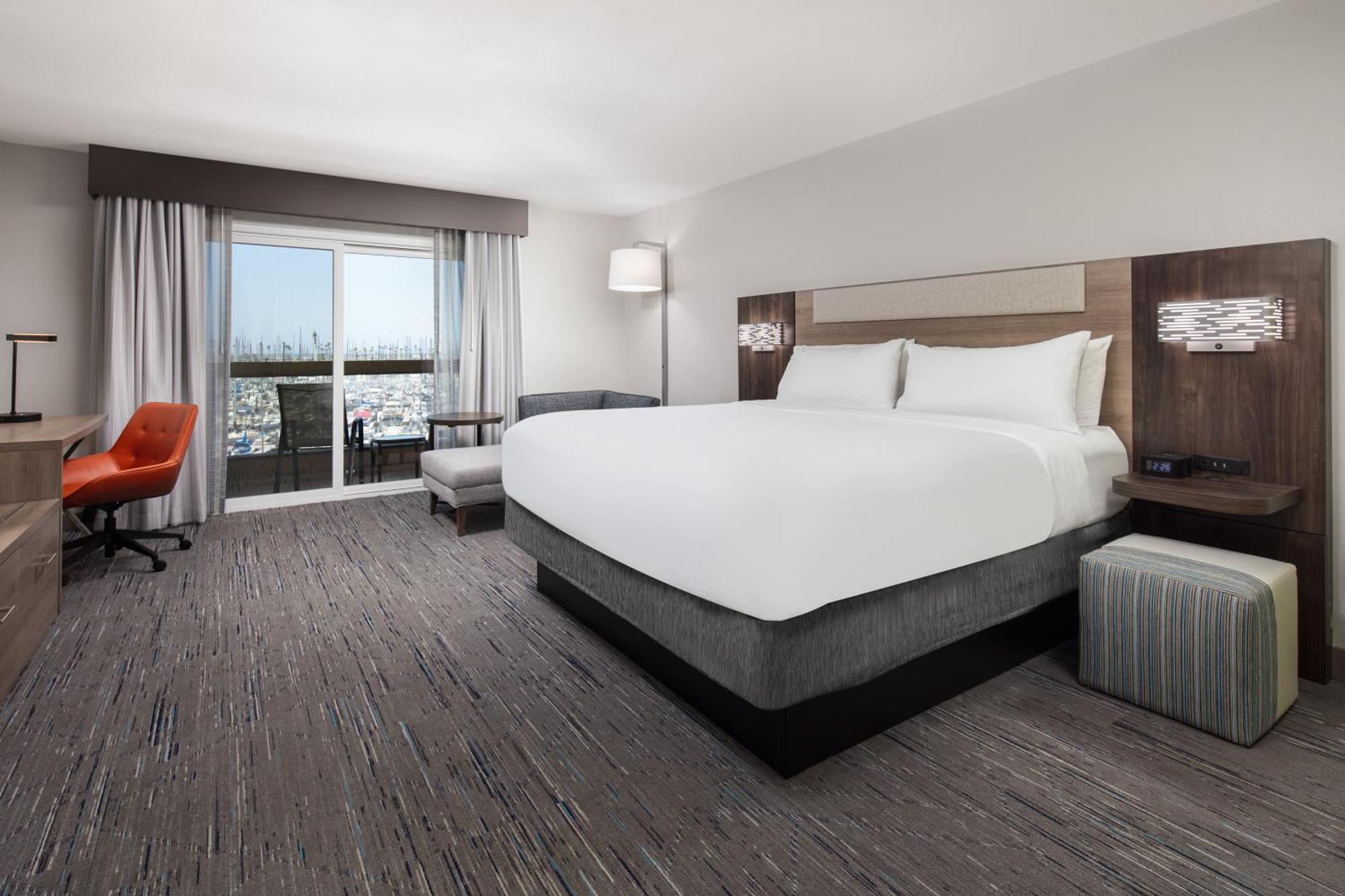 Holiday Inn Express Hotel & Suites Ventura Harbor By Ihg Eksteriør billede